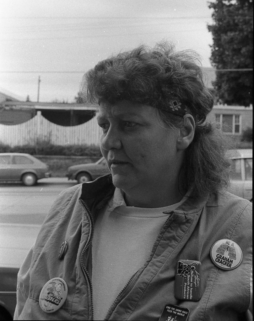 Arlene Mantle participates in the solidarity rally organized to support CIBC VISA workers on strike in 1986. Photograph by Amy Gottlieb.