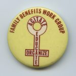 A button in support of family benefits reform.