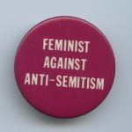 The button is a declaration of solidarity in the fight against anti-semitism.