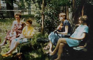 This photo was taken during the discussion day organized by The Red Berets on June 10, 1984. "Notes on a Discussion" are included in the material about The Red Berets.